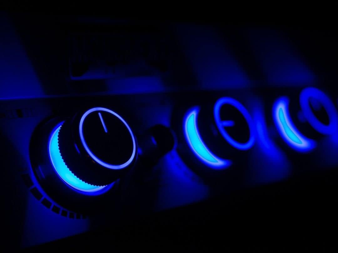 Monument Grills Larger 4-Burner Propane Gas Grills Stainless Steel with BBQ Cover(2 Items), Outdoor Use