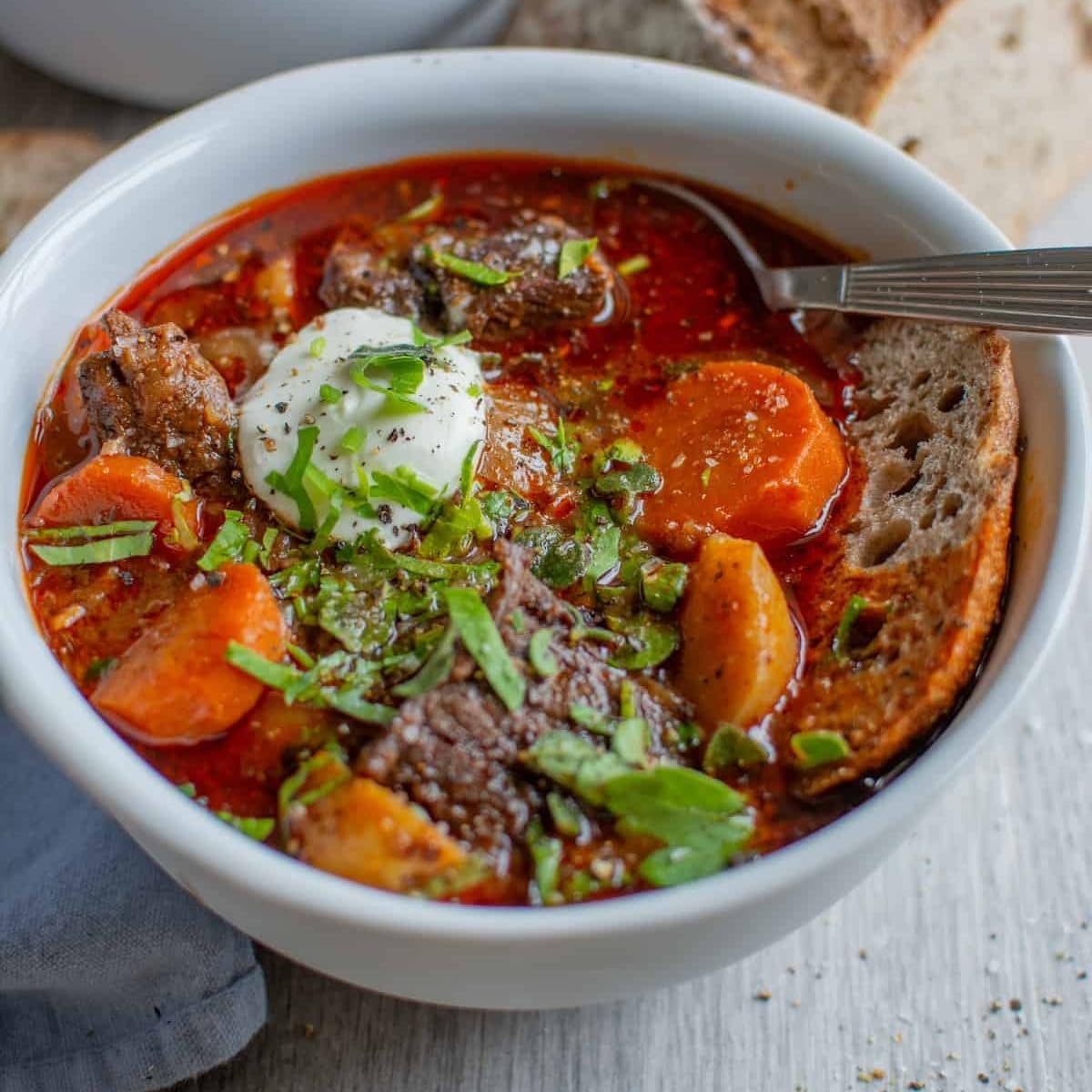 German Thyme Plants - Perfect for Indoor or Outdoor Gardening, High in Antioxidants, Fragrant and Flavorful Herb (2 ger Thyme Cups)