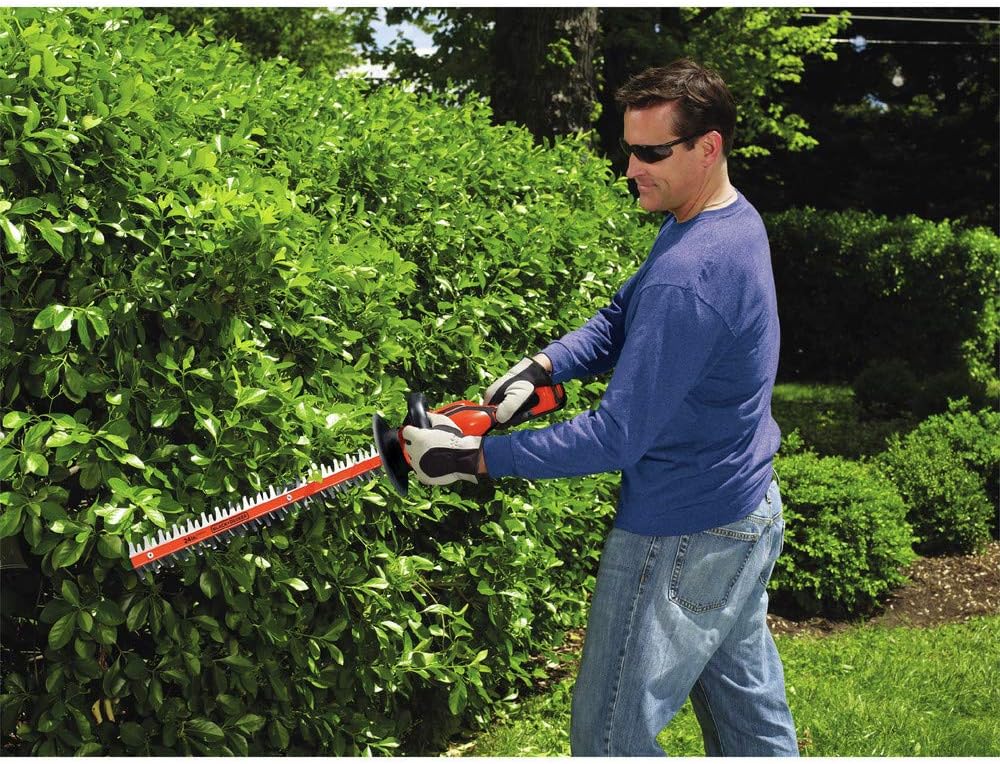 BLACK+DECKER 40V MAX* 24 in. cordless hedge trimmer with POWERDRIVE, Tool Only (LHT2436B)