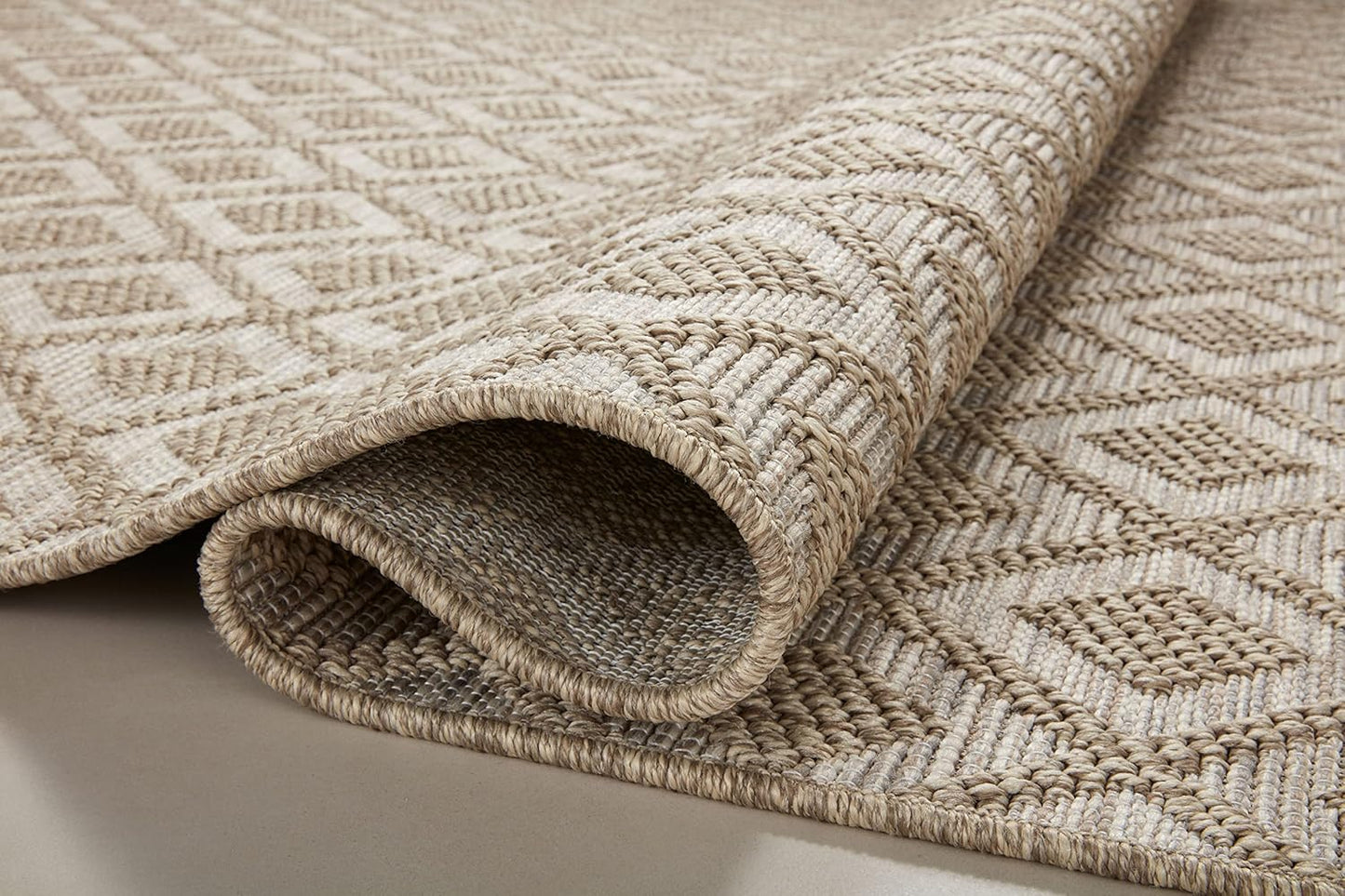 Loloi Dawn Collection Indoor/Outdoor DAW-07 Light Brown 5'-1" x 7'-7" Area Rug