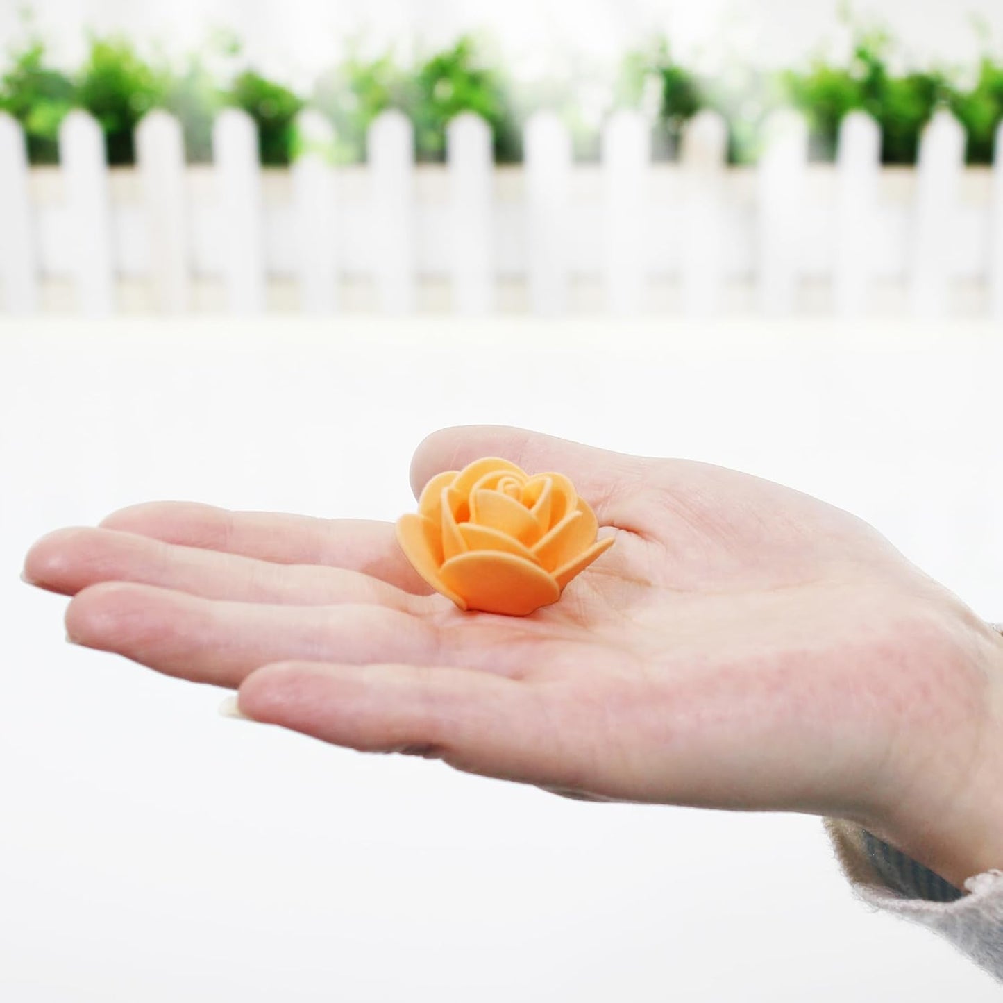 500 Pcs 1.4 Inch Mini Artificial Flowers Head Bulk 5 in 1 Set Faux Foam Fake Small Rose Tiny Baby Flores Bouquet Cake Gift Home Decoration DIY Craft (Orange)