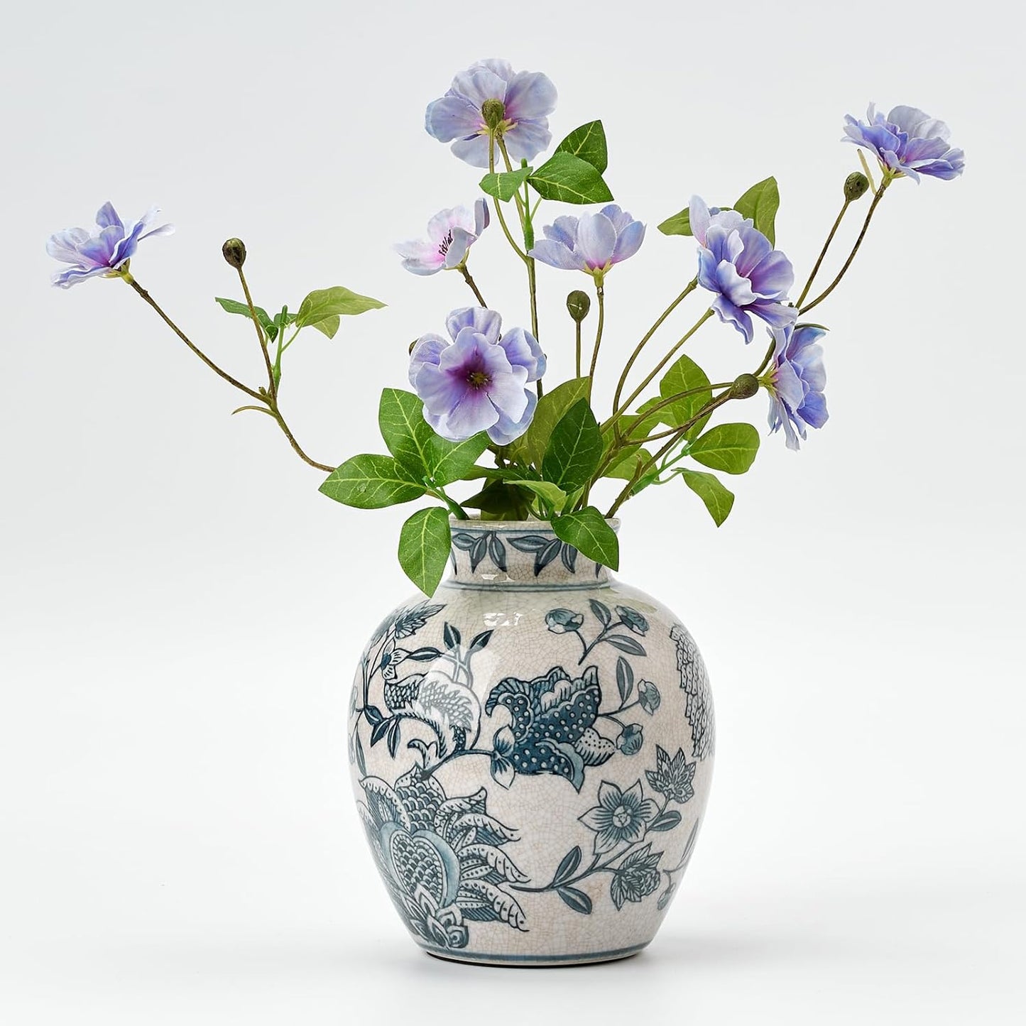 SIDUCAL Ceramic Chinoiserie Floral Vase | 6.3 Inch Blue and White Vintage | Retro Ice Cracked Blue and White Porcelain Vase for Table, Living Room, Bathroom Decoration, Shelf Decor, Mantel