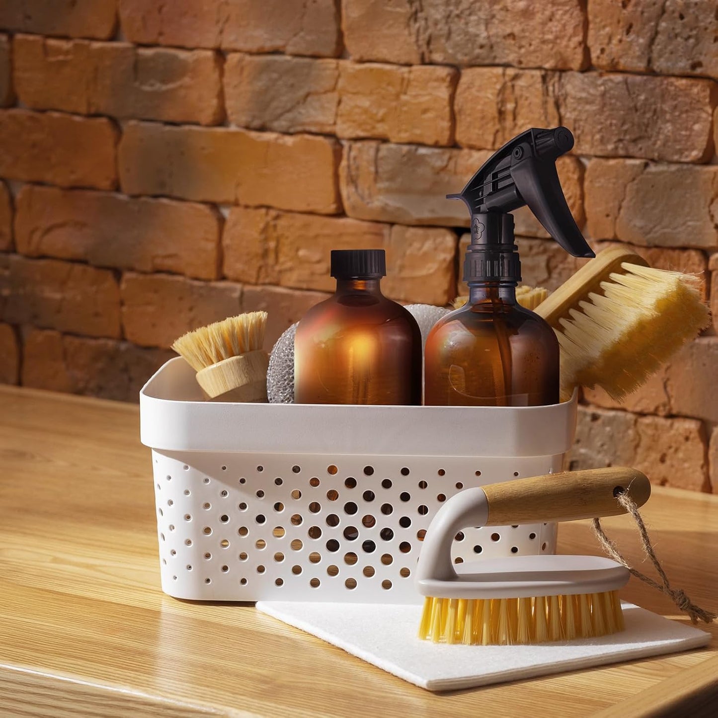 SOUL ONE 16 oz Refillable Amber Glass Spray Bottles with Adjustable Nozzles- 2 pack, Squirt Bottles for Cleaning Solutions, Essential Oils, Plants, Hair Misting - Ideal for Hydrogen Peroxide Storage