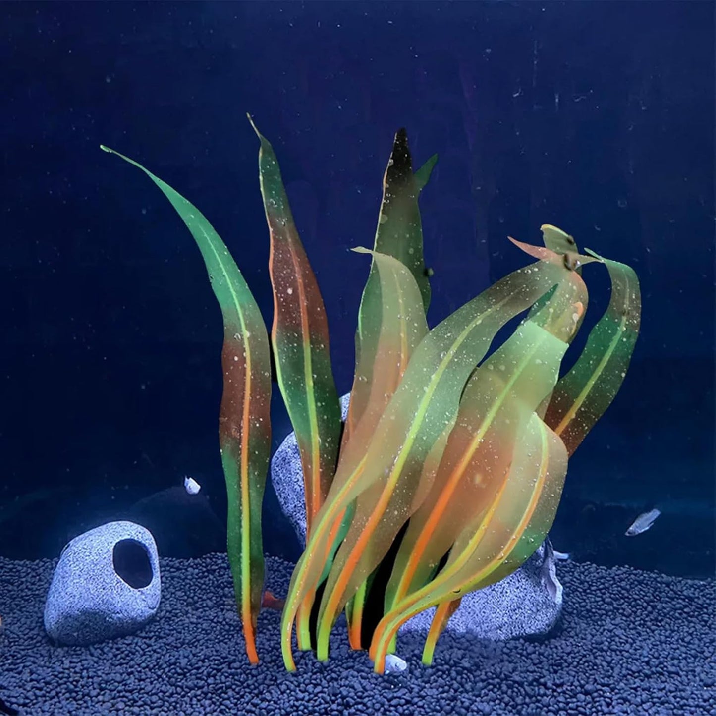 3Pcs Soft Silicone Aquarium Plants Set Glowing Kelp Fish Tank Plants Decor Artificial Orange Aquarium Plant Simulation Artificial Water Grass for Fish Tank,7.08in9.84in16.9in