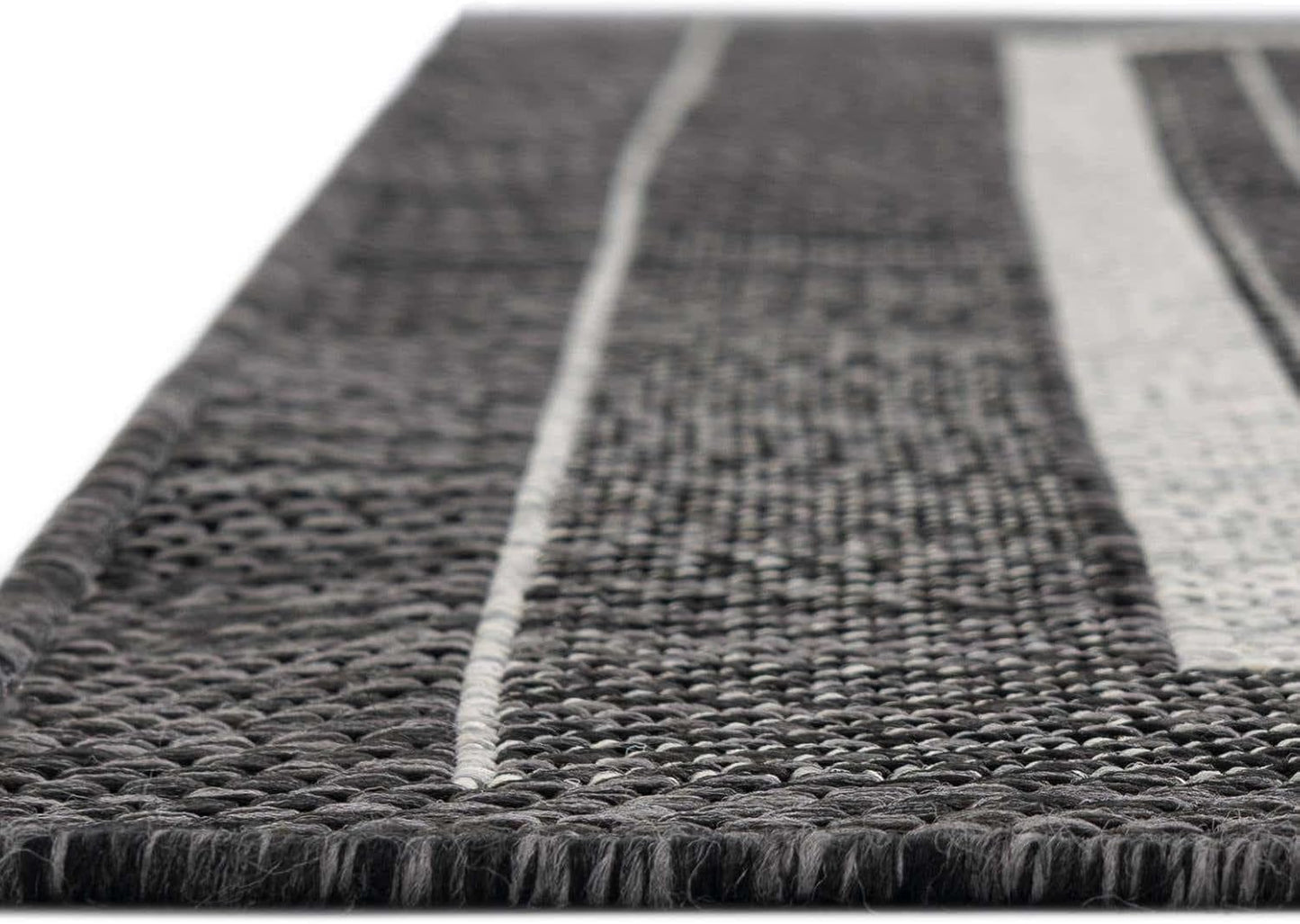 Unique Loom Outdoor Border Collection Area Rug - Soft Border (5' 3" x 7' 1" Rectangle Black/Ivory)