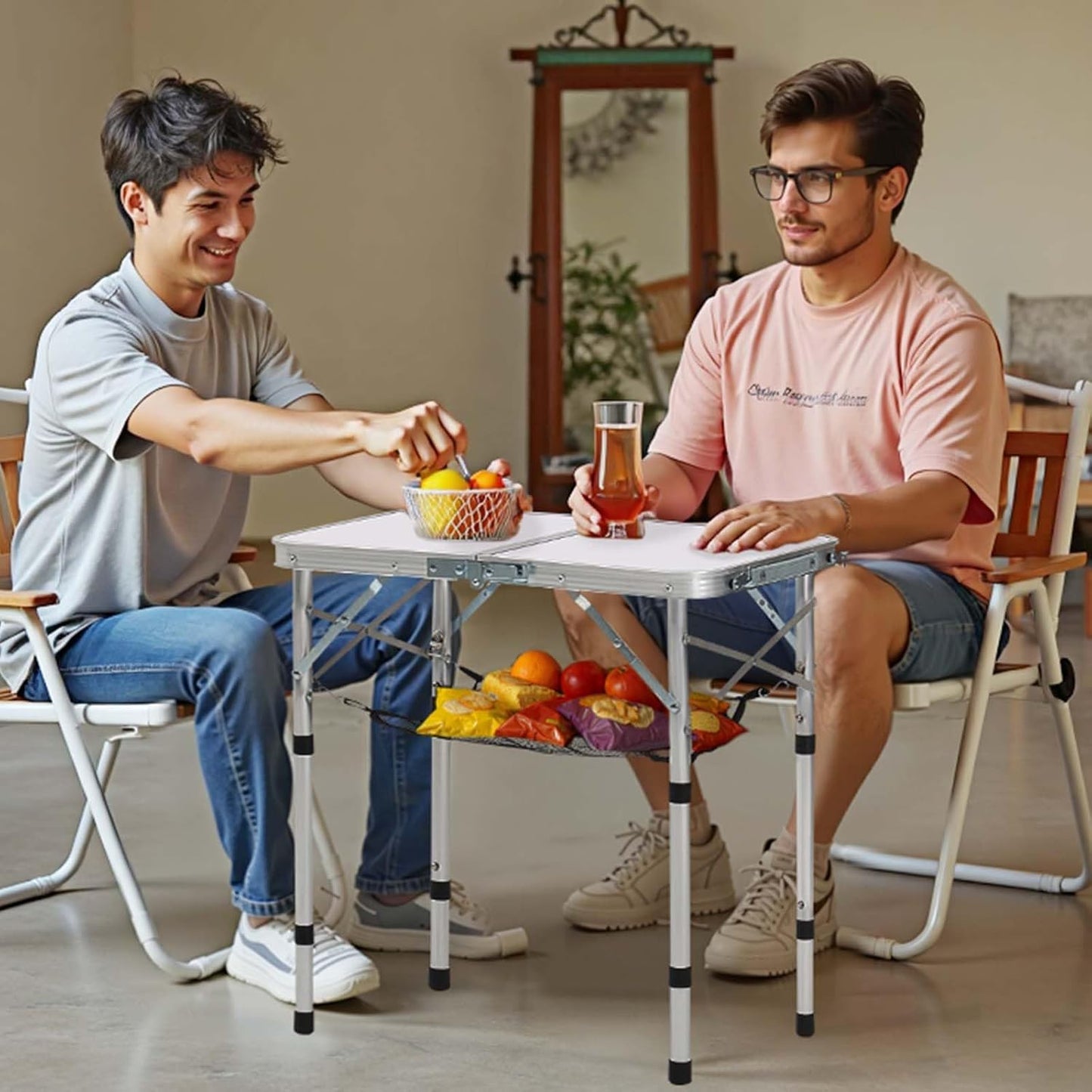 VEVOR Folding Camping Table, Portable Roll Up Side Tables, Lightweight Aluminum Beach Table with Adjustable Height, for Outdoor BBQ Tailgating Picnic, Travel (24 inch-Silver)