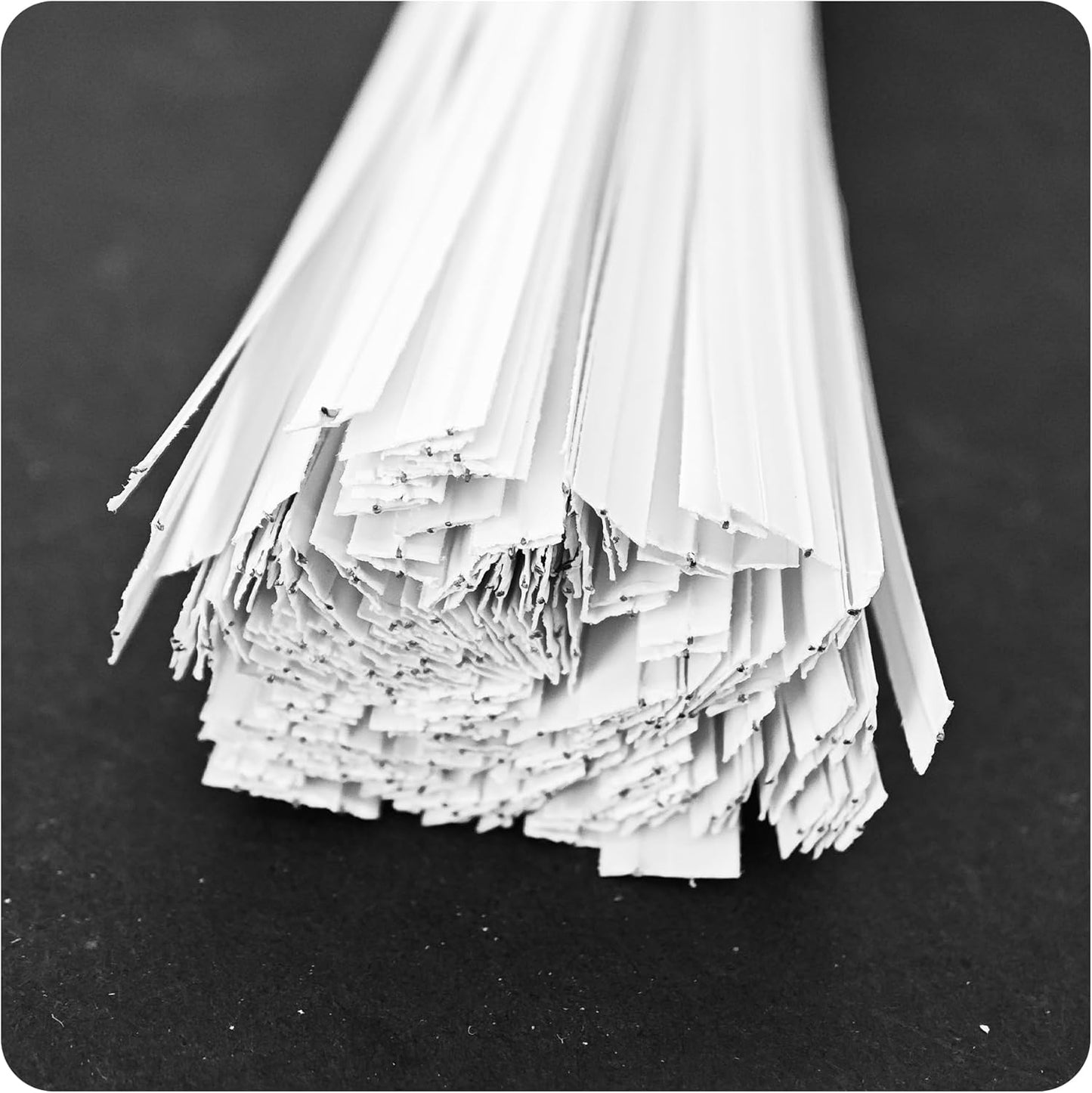 200PCS 4.72 Inch Kraft Paper Twist Ties, Reusable Cable Ties for Tying Bread, Plant Support, Bread Packaging, Candy Bags and Craft Projects (White)