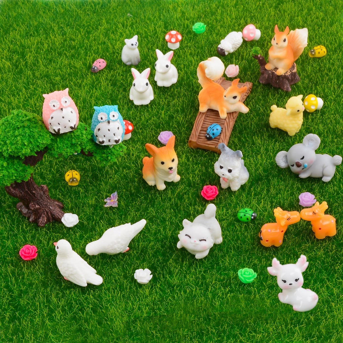 150 Pcs Mini Resin Animals - Tiny Resin Animal Miniature Animals Figurines Small Little Animal Figures Bulk for Fairy Garden Micro Landscape Dollhouse Accessories