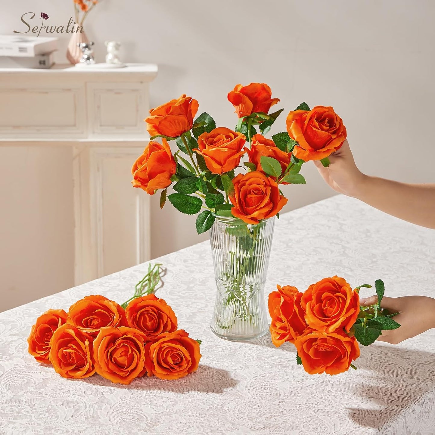 Serwalin 30pcs Artificial Roses Flowers, Orange Fake Roses with Long Stems Realistic Silk Roses for Wedding Bridal Bouquet Arrangement Centerpieces Party Home Decor