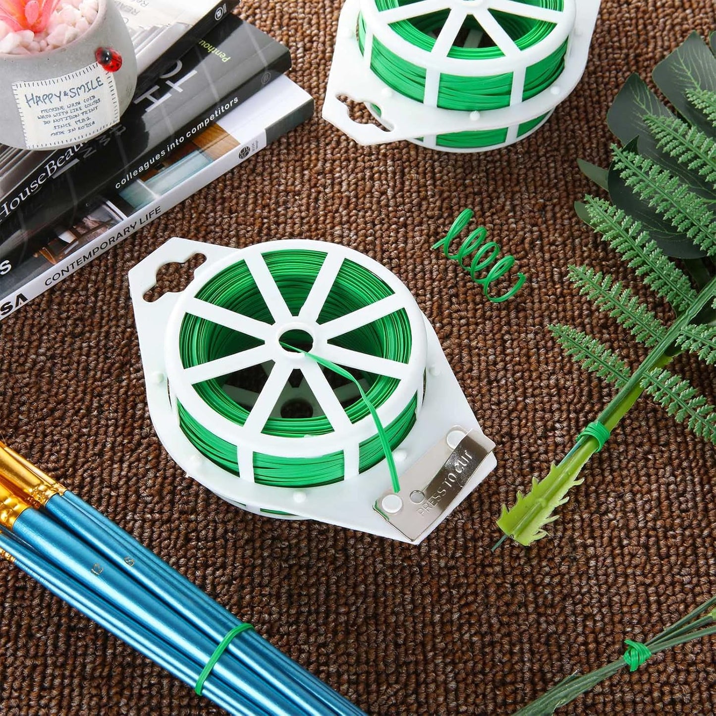 5 Roll 1640Ft (500m) Garden Plant Twist Ties, Green Garden Twist Tie Roll, Plant Wire Ties with Cutter for Gardening, Home, Office, Multi - Function Cable Tie with Plastic Coated Wire