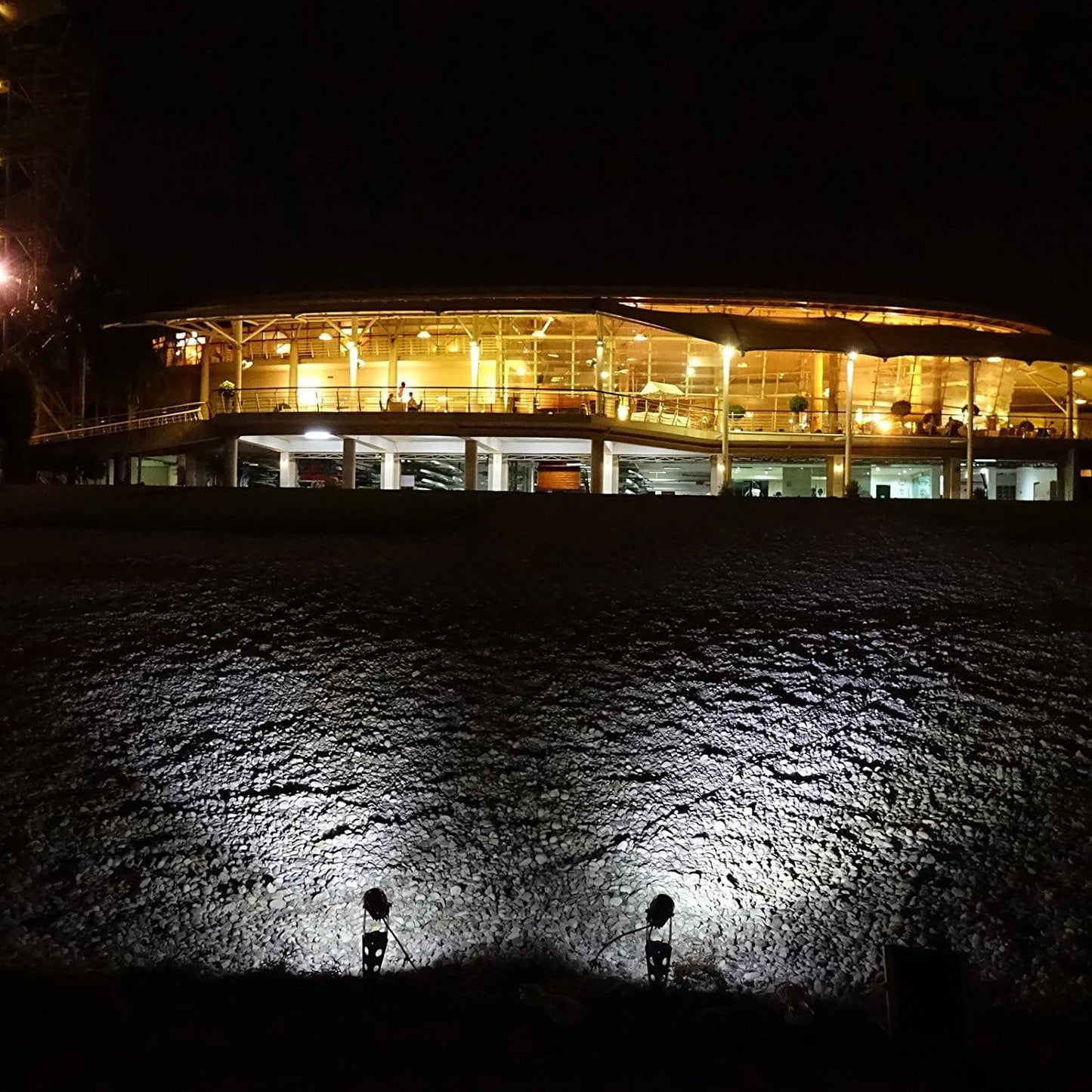 Mini 50X Twin Solar-Powered Flag Pole Light Cast Aluminium Cool White LED Spotlight 60-100 Lumen Per Light Fixture for Outdoor Garden Yard Landscape Downlight