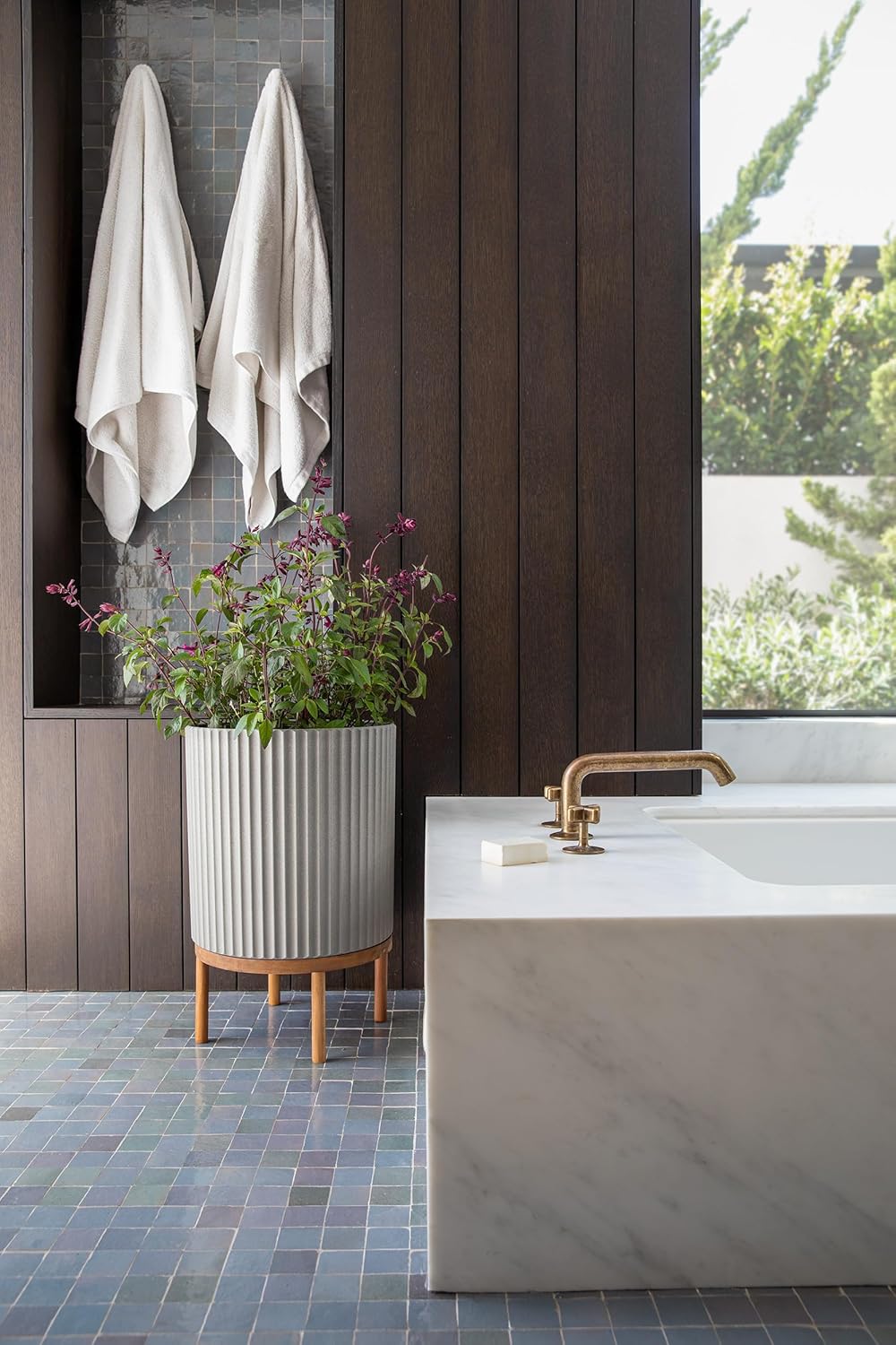 Veradek Demi Series Round Planter w/ Stand for Porch/Patio | Durable Plastic-Concrete & Wooden Stand | Modern Décor for Tall Plants, Flowers