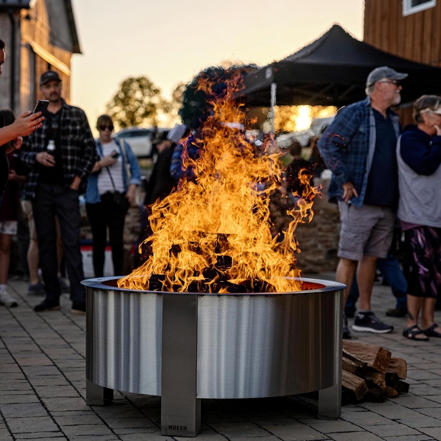 Breeo Smokeless Fire Pit (X Series 42, Corten Steel, Lid Included) | 46 inch Smokeless Firepit for Outside | 190 Pounds | Ideal for Large GatheringsCompatible with Wide Range of Breeo Accessories
