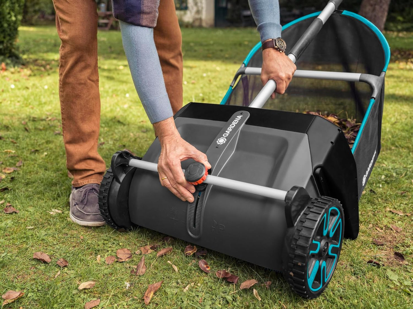 GARDENA (03565) Lawn and Leaf Collector, Durable and Easy to Manuever Push Lawn and Leaf Sweeper with Large Capacity 3.2 cu. ft. Mesh Collection Hopper Bag, 5 Year Warranty