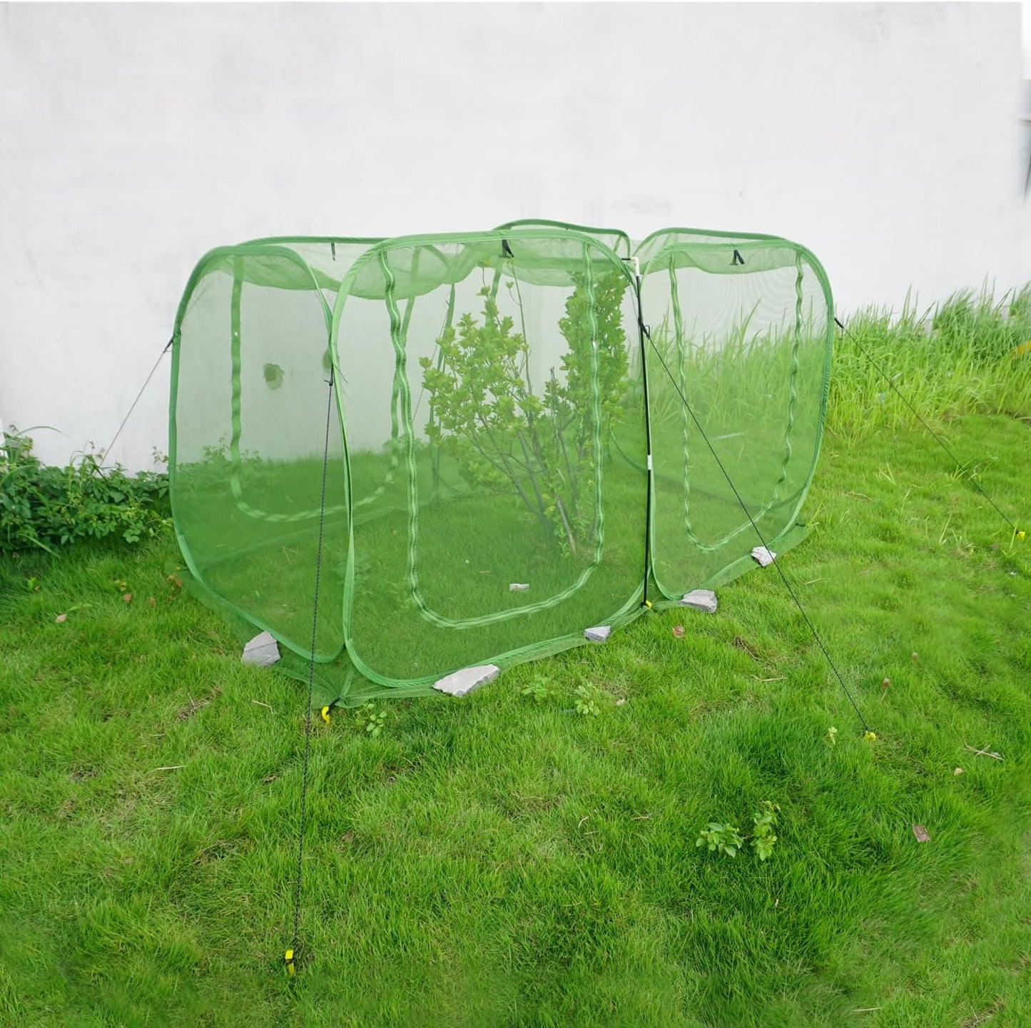 Pop Up Mesh Plant Cover 96’’x48’’x48’’, Garden Row Plant Cover for Raised Garden Bed, Plant Tent for Vegetables, Seedlings Fruits and Herbs Breathable Outdoor Lawn, Yard Use