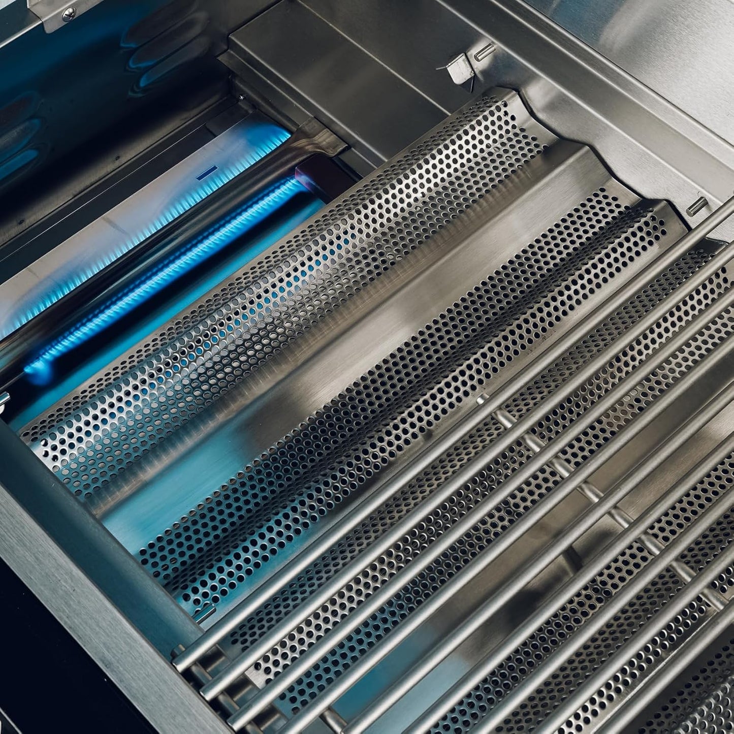 Hygrill 32-Inch Built In Grill, Stainless Steel 4-Burner Grill Head for Outdoor Kitchen, Natural Gas