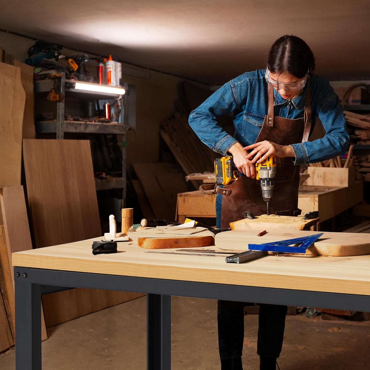 60” Adjustable Workbench，Heavy Duty Wood Work Bench 2000 Lbs Load Capacity,Work Table with Power Outlet for Garage, Workshop, Office, Home