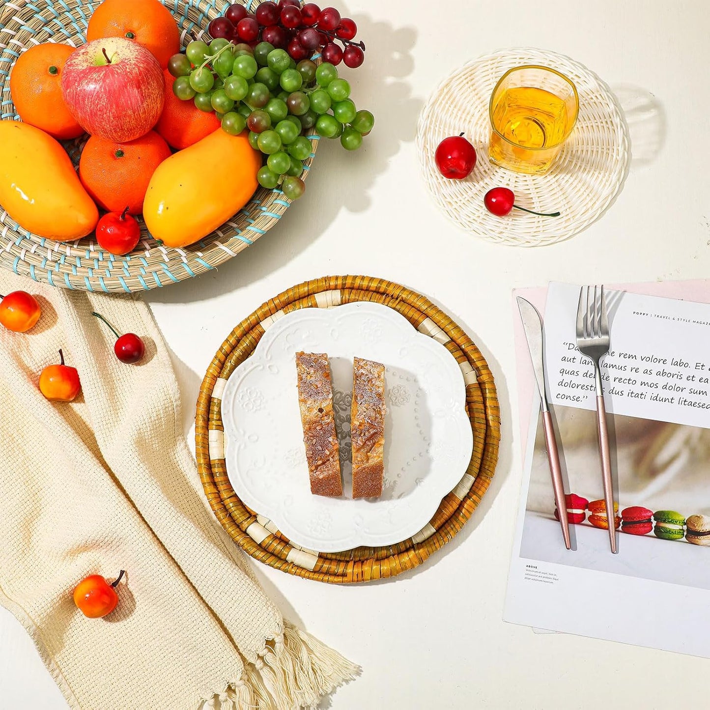 Tatuo 11 Pcs Boho Wall Basket Decor Decorative Bulrush Woven Basket Wall Decor Art Round Farmhouse Hanging Baskets for Kitchen Rustic Home Summer Decorations, Multi Sizes(Bright)