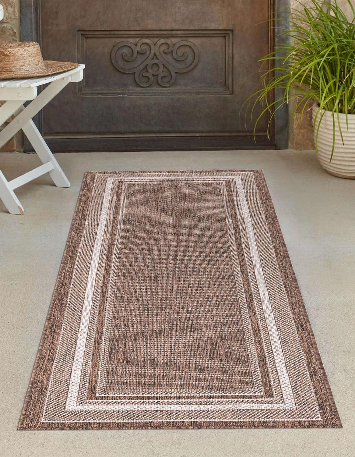 Unique Loom Outdoor Border Collection Area Rug - Soft Border (2' 7" x 10' Runner Brown/Ivory)