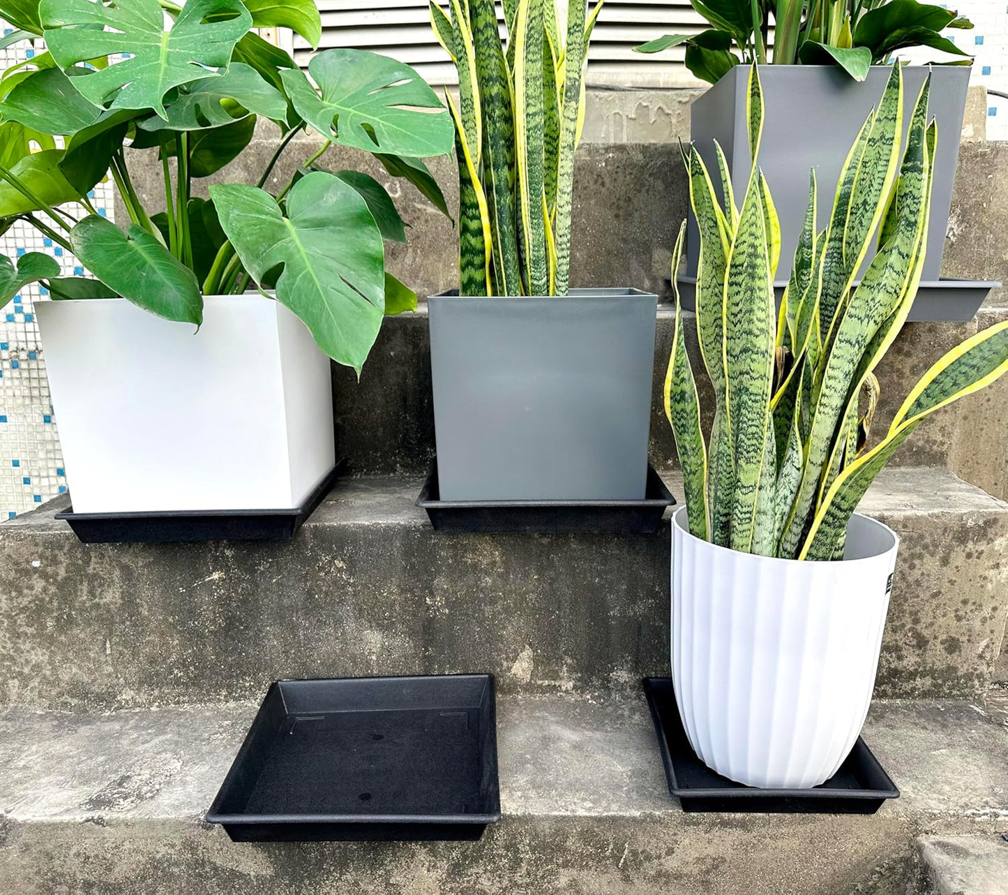 Square Plant Saucer 14 Inch 4 Pack, Plant Stand Plant Trays for Pots Heavy Duty Plastic Plant Saucers for Indoors Outdoors, Flower Pot No Holes Terracotta Plant Lover Gardening Gifts