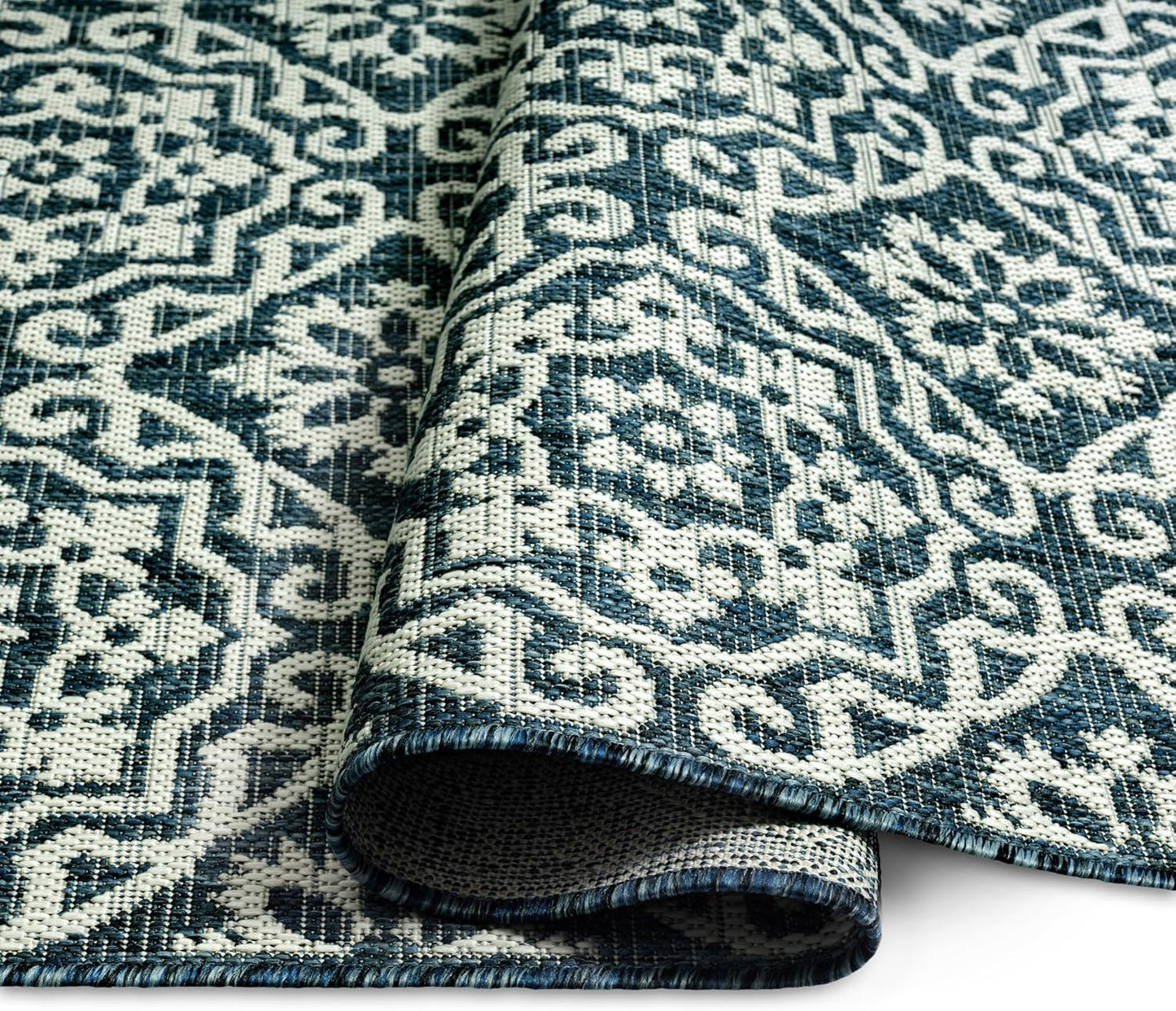 Nicole Miller New York Patio Country Julia Transitional Geometric Indoor/Outdoor Area Rug, Blue/White, 6'6"x9'2"