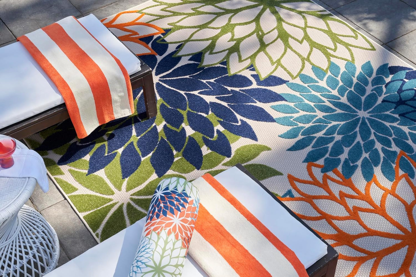 Nourison Aloha Indoor/Outdoor Multicolor 6' x 9' Area Rug, Easy Cleaning, Non Shedding, Bed Room, Living Room, Dining Room, Deck, Backyard, Patio (6x9)