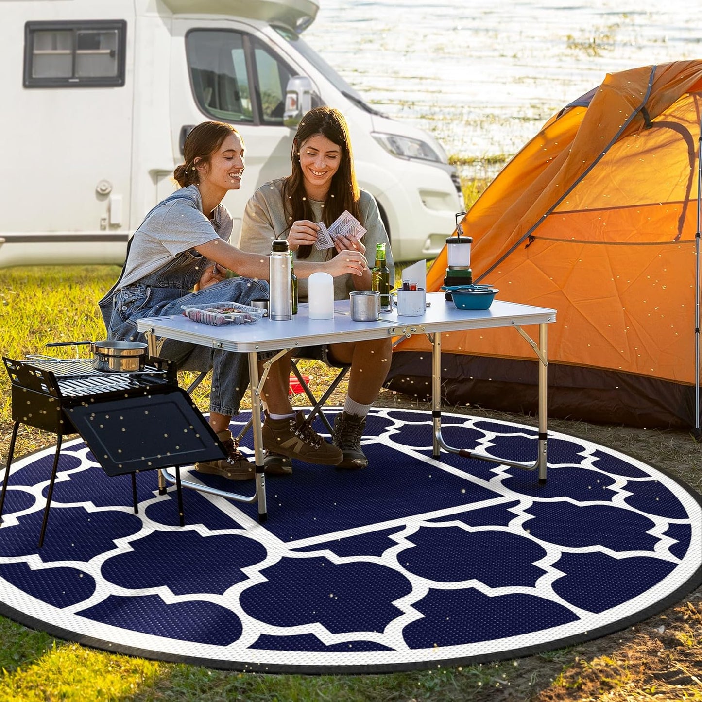 GENIMO 8' Round Outdoor Rug Waterproof for Patio Decor, Foldable Reversible Plastic Straw Area Rugs Mat for Rv, Outside Carpet for Camper, Deck, Picnic, Beach, Balcony, Camper, Blue & White