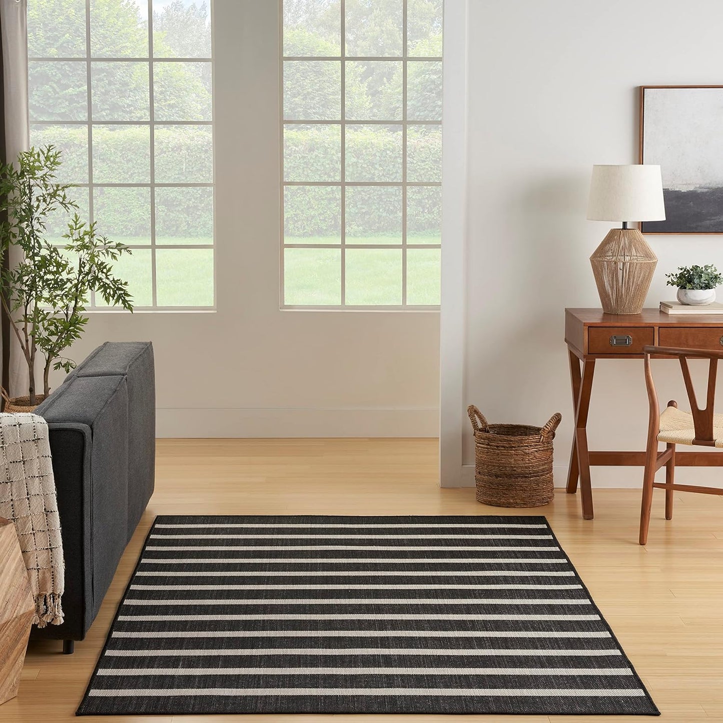 Nourison Home Positano Indoor/Outdoor Black Ivory 4' x 6' Area Rug, Easy Clean, Non Shedding, Bed Room, Living Room, Dining Room, Deck, Backyard, Patio (4x6)