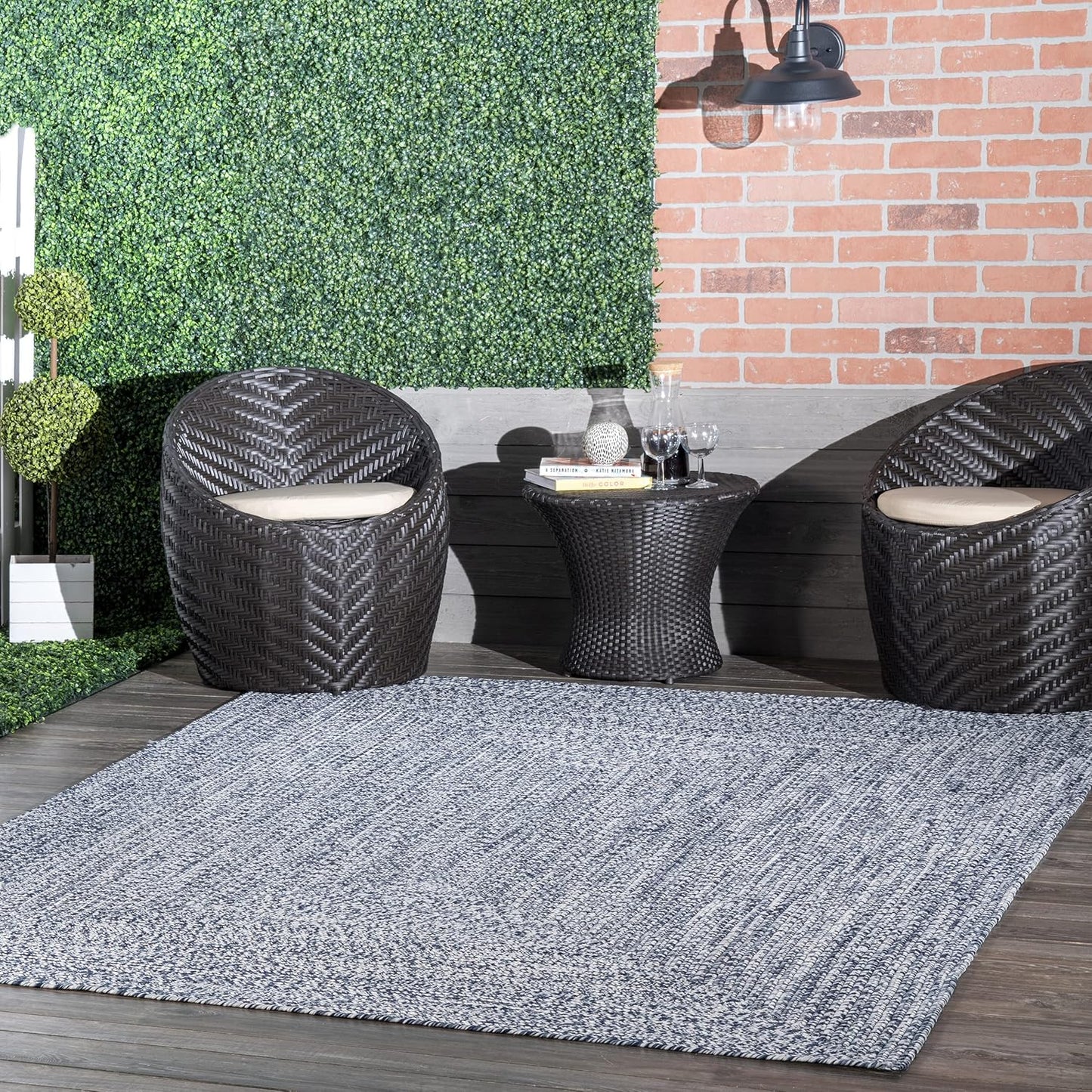 nuLOOM 5' x 8' Solid Hand Braided Indoor/Outdoor Area Rug, Pet-Friendly, High Traffic, Weather Resistant, for Patio, Balcony, Bedroom, Living, Dining Room, Wynn Navy