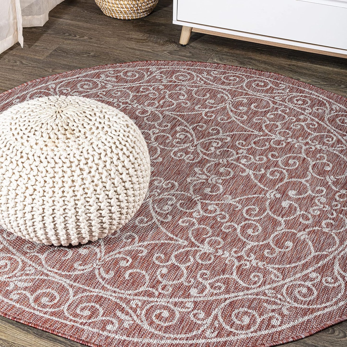 JONATHAN Y SMB106B-8R Charleston Vintage Filigree Textured Weave Red/Beige 8' Round Indoor/Outdoor Area Rug, Pet Friendly, Non-Shedding, Stain Resistant, Easy-Cleaning for Backyard, Patio, Porch