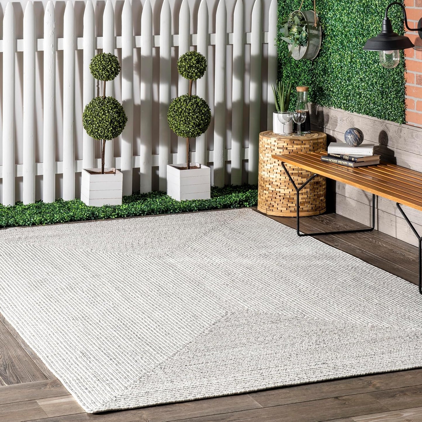nuLOOM 3' x 5' Solid Hand Braided Indoor/Outdoor Area Rug, Pet-Friendly, High Traffic, Weather Resistant, for Patio, Balcony, Bedroom, Living Room, Dining Room, Wynn Ivory