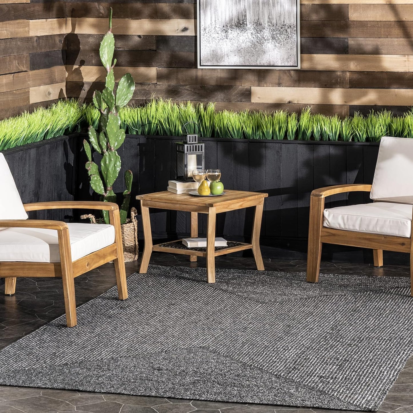 nuLOOM 4' x 6' Solid Hand Braided Indoor/Outdoor Area Rug, Pet-Friendly, High Traffic, Weather Resistant, for Patio, Balcony, Bedroom, Living, Dining Room, Wynn Charcoal