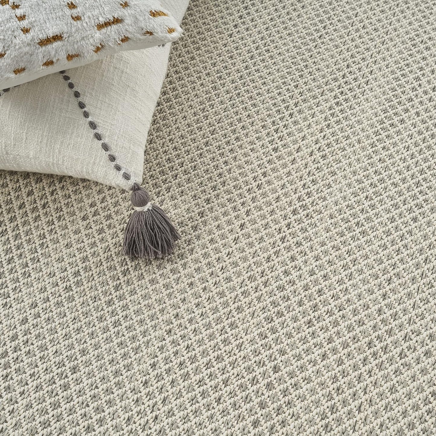 Nourison Home Courtyard Indoor/Outdoor Ivory Silver 6' x 9' Area Rug, Geometric, Easy Cleaning, Non Shedding, Bed Room, Living Room, Dining Room, Deck, Patio, Backyard (6x9)