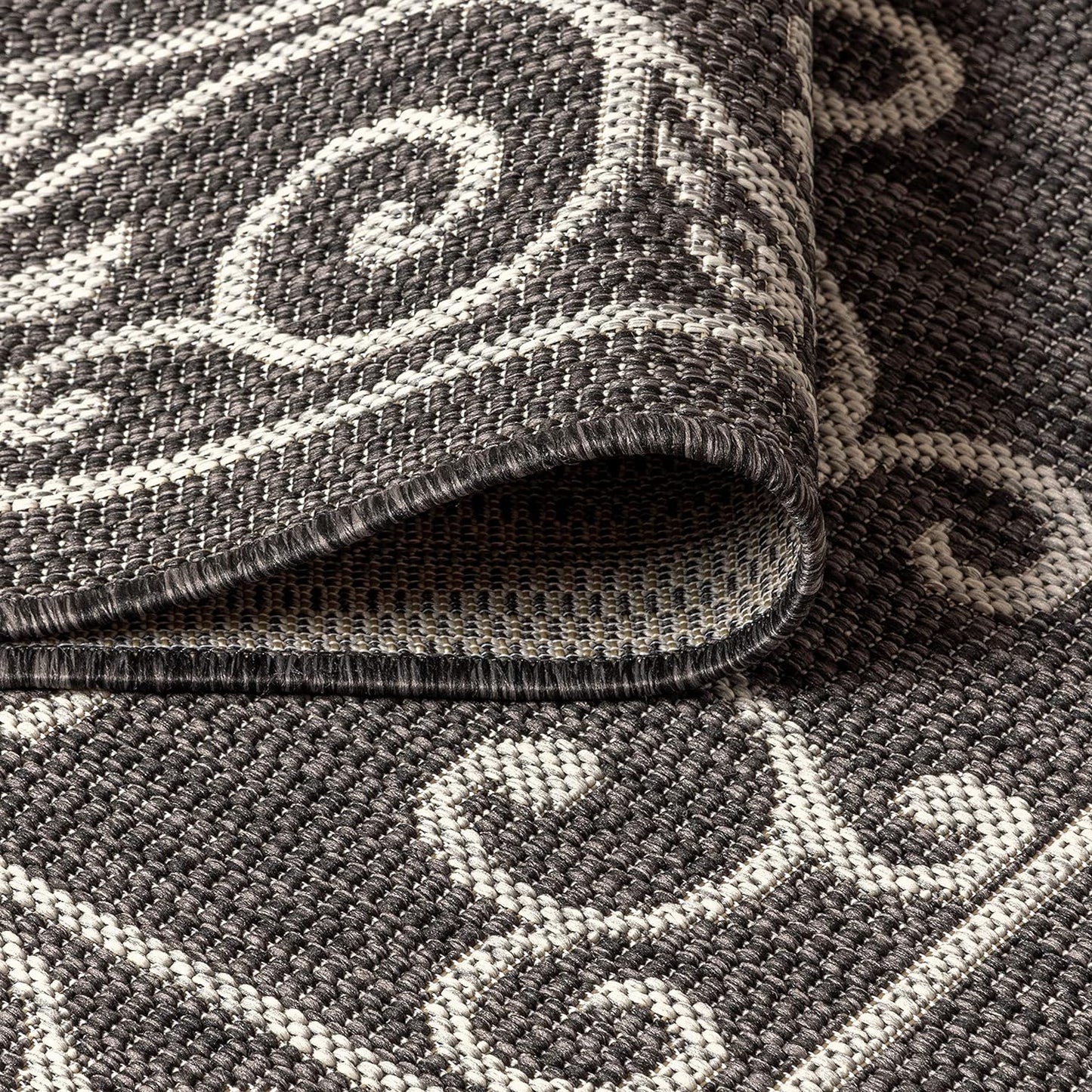 JONATHAN Y SMB106G-5SQ Charleston Vintage Filigree Textured Weave Black/Gray 5' Square Indoor/Outdoor Area Rug, Pet Friendly, Non-Shedding, Stain Resistant, Easy-Cleaning for Backyard, Patio, Porch